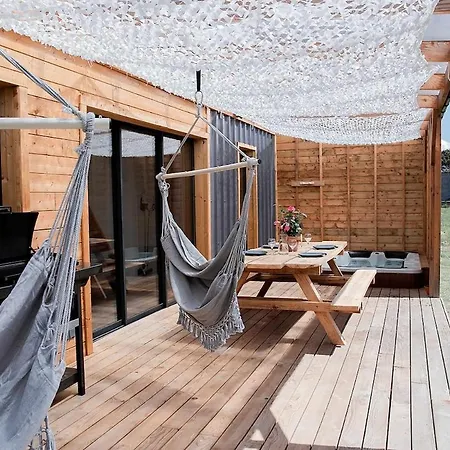 Les Tiny D'aureilhan Avec Jacuzzi Privatif * Aureilhan (Landes)