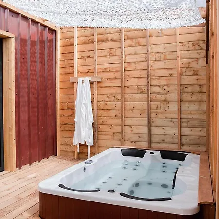 Les Tiny D'aureilhan Avec Jacuzzi Privatif Aureilhan (Landes)